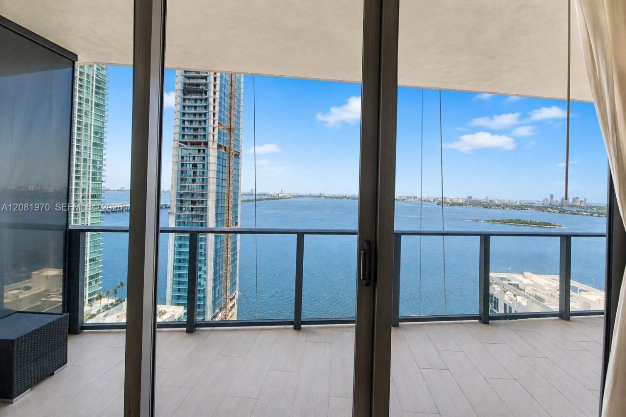 460 NE 28th St , Unit 2806, Miami, FL 33137 Photo