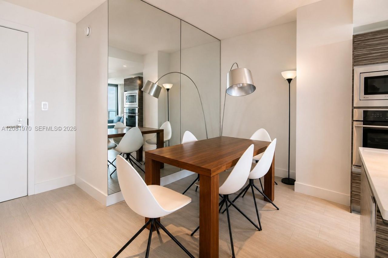 460 NE 28th St , Unit 2806, Miami, FL 33137 Photo