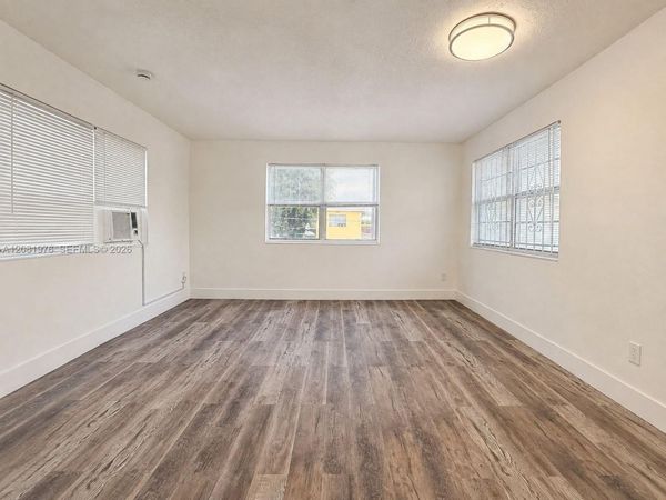 6950 NW 8th Ave , Unit 5, Miami, FL 33150