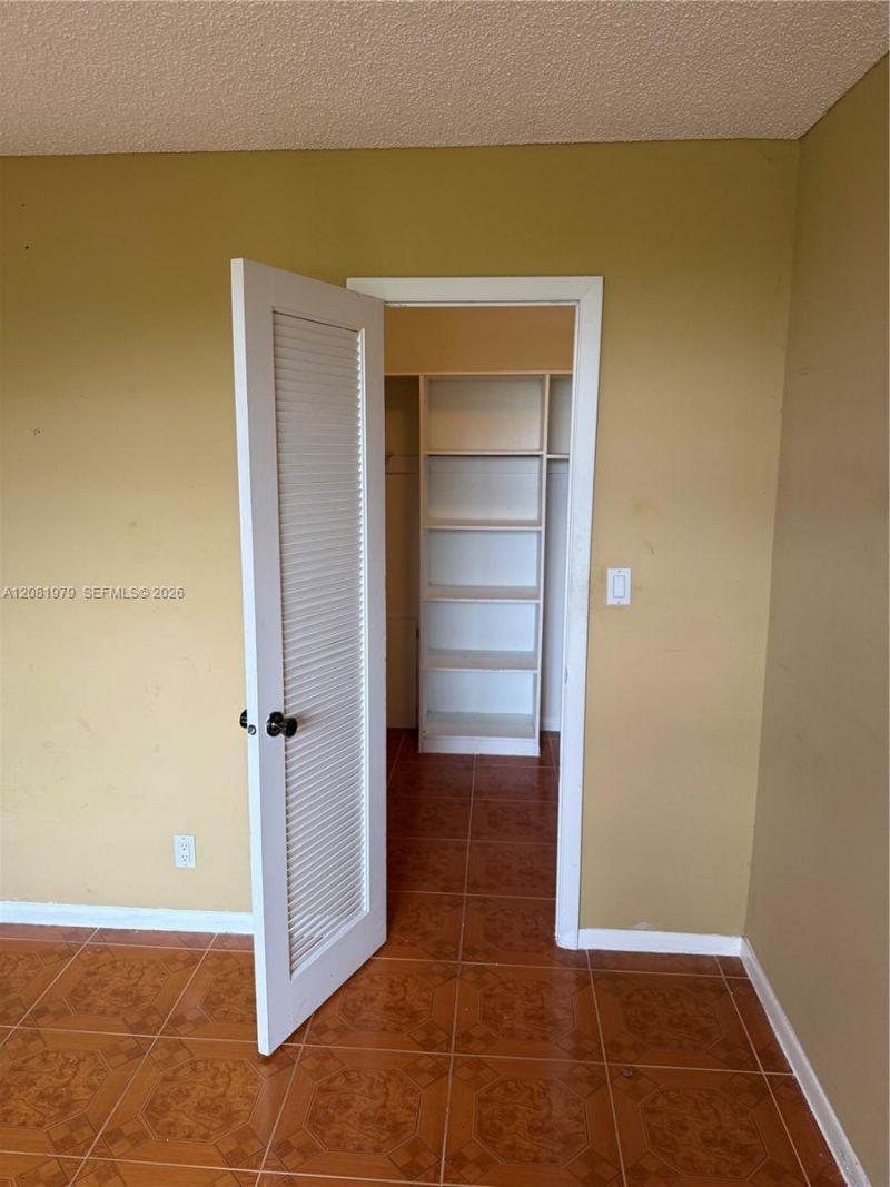 3001 NW 48th Ave , Unit 444, Lauderdale Lakes, FL 33313 Photo