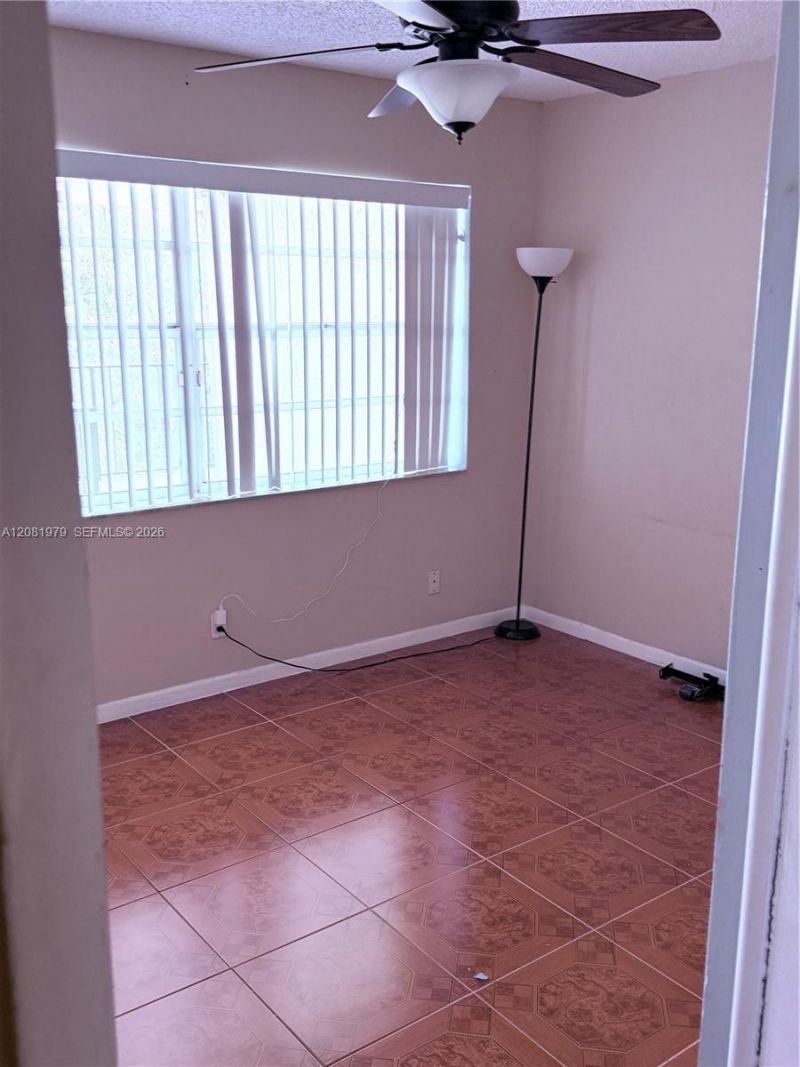 3001 NW 48th Ave , Unit 444, Lauderdale Lakes, FL 33313 Photo
