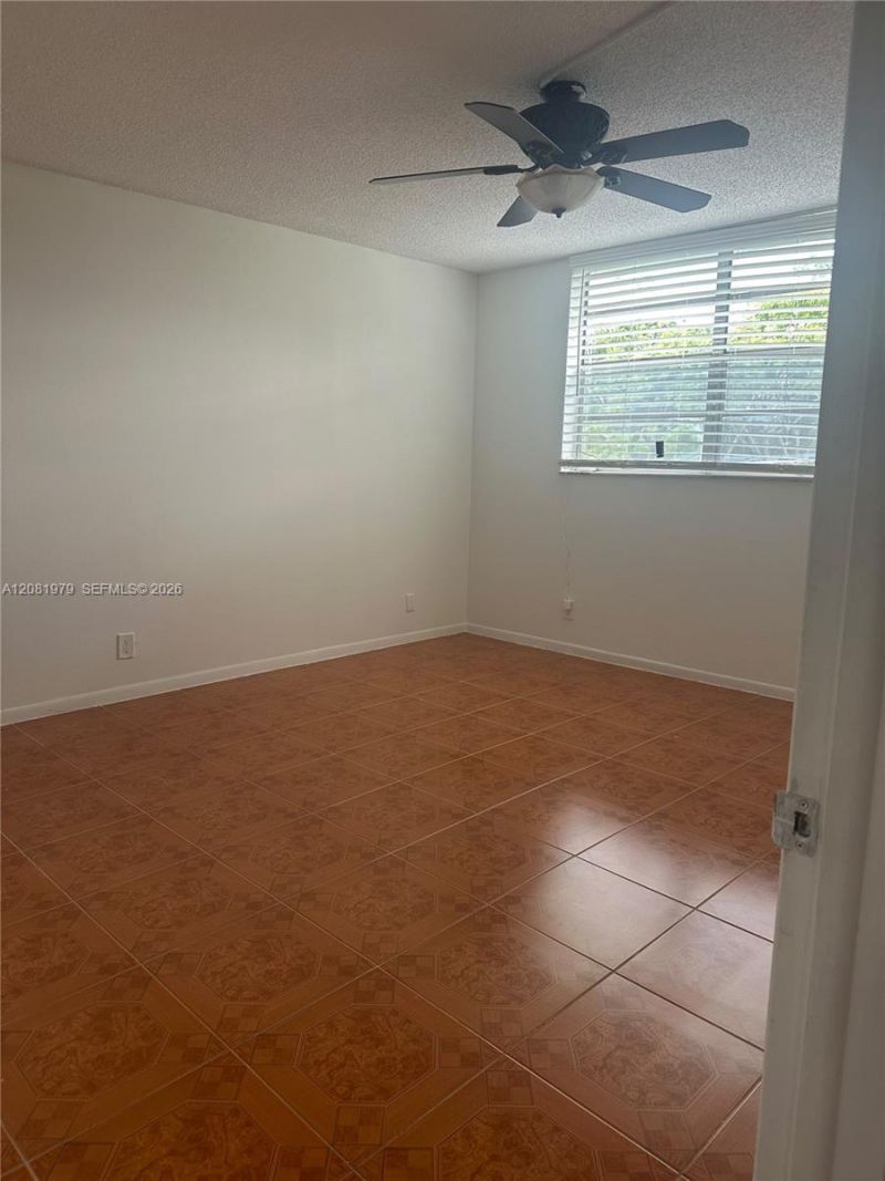 3001 NW 48th Ave, Unit 444, Lauderdale Lakes, FL 33313 Photo