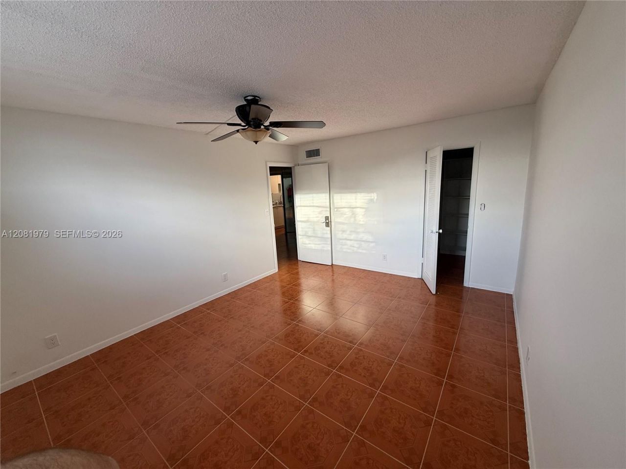 3001 NW 48th Ave , Unit 444, Lauderdale Lakes, FL 33313 Photo