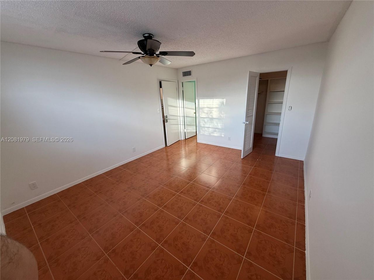 3001 NW 48th Ave , Unit 444, Lauderdale Lakes, FL 33313 Photo