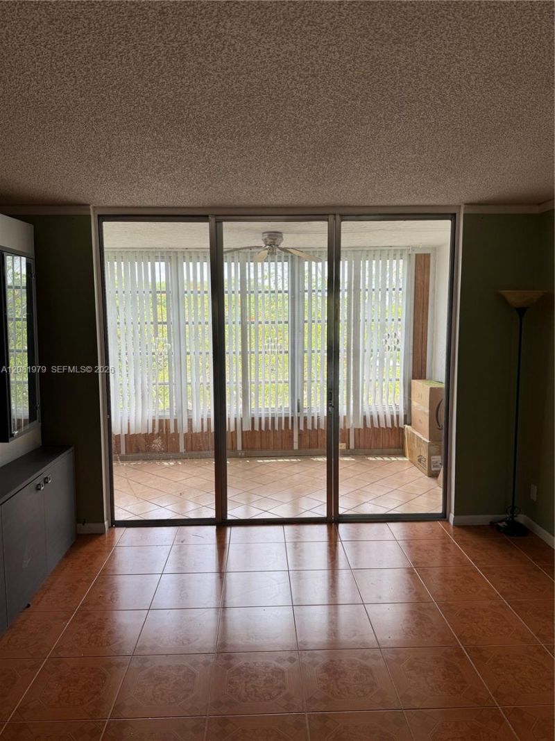 3001 NW 48th Ave , Unit 444, Lauderdale Lakes, FL 33313 Photo