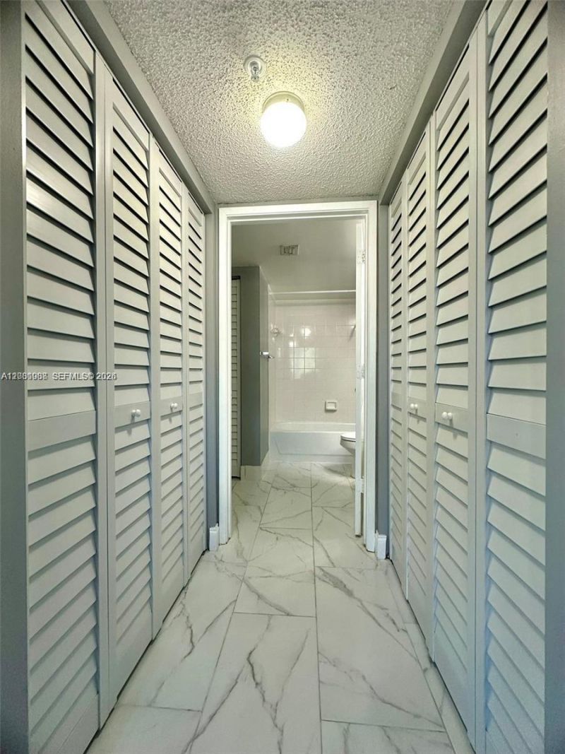 2620 S University Dr, Unit 105, Davie, FL 33328 Photo
