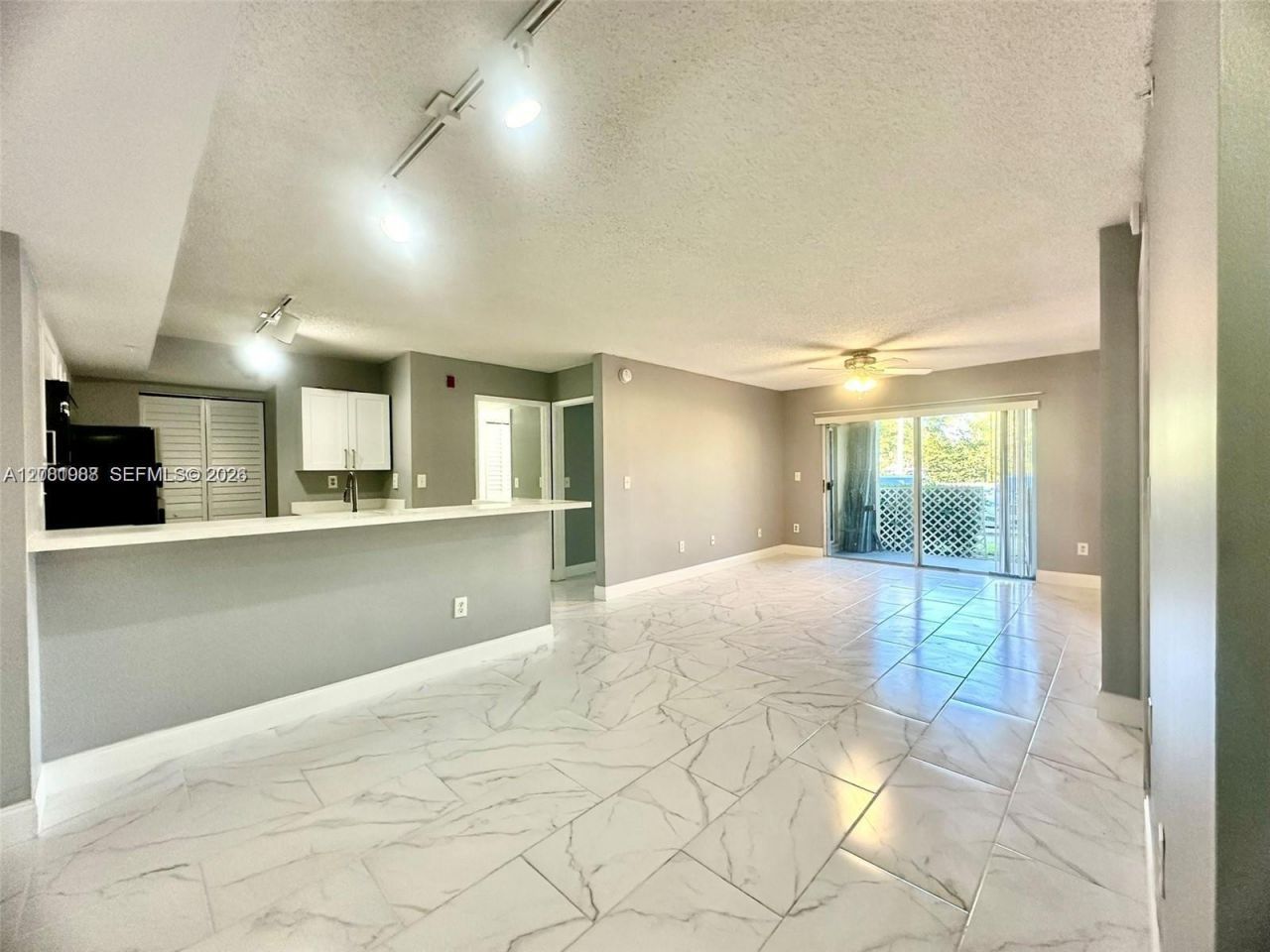 2620 S University Dr, Unit 105, Davie, FL 33328 Photo