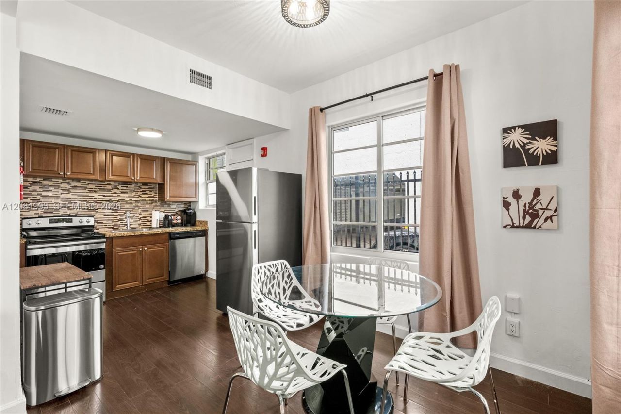 Please Call For Address, Unit E, Miami Beach, FL 33139 Photo