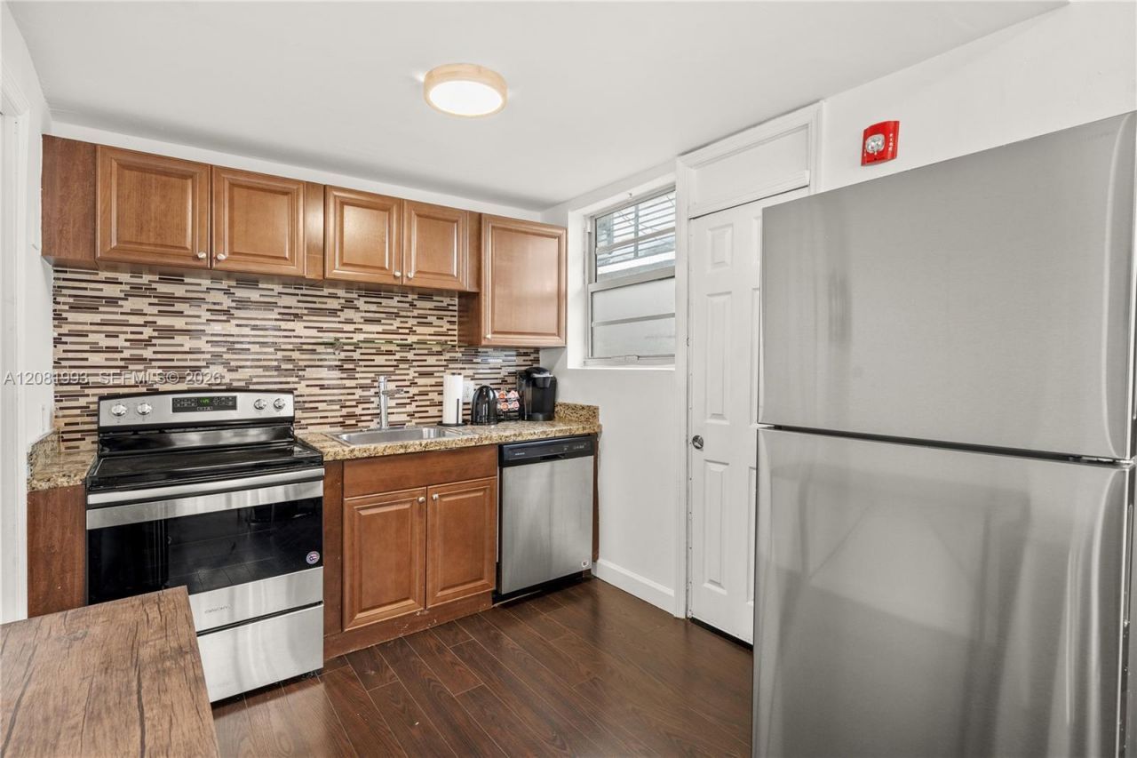 Please Call For Address, Unit E, Miami Beach, FL 33139 Photo