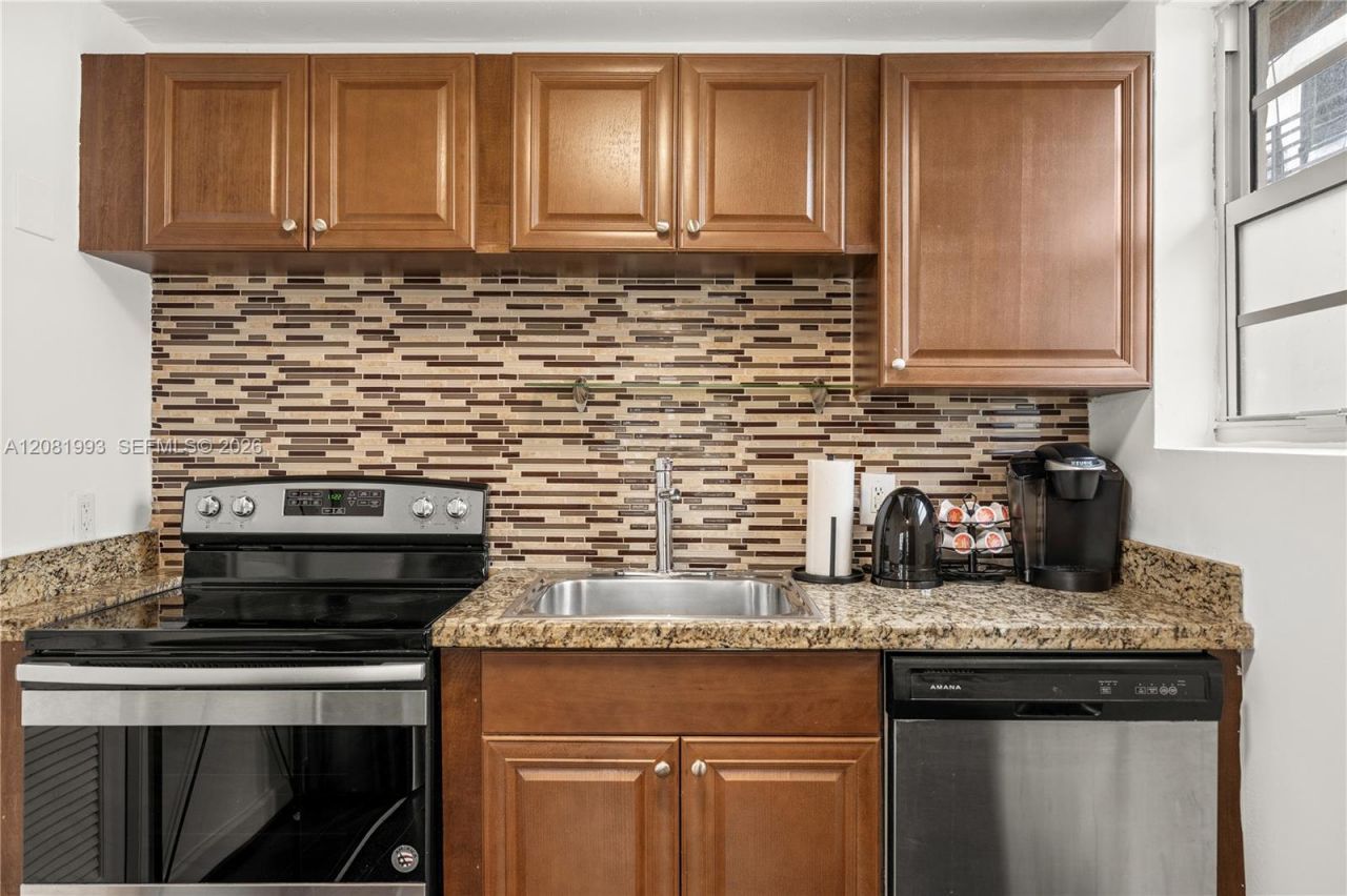 Please Call For Address, Unit E, Miami Beach, FL 33139 Photo