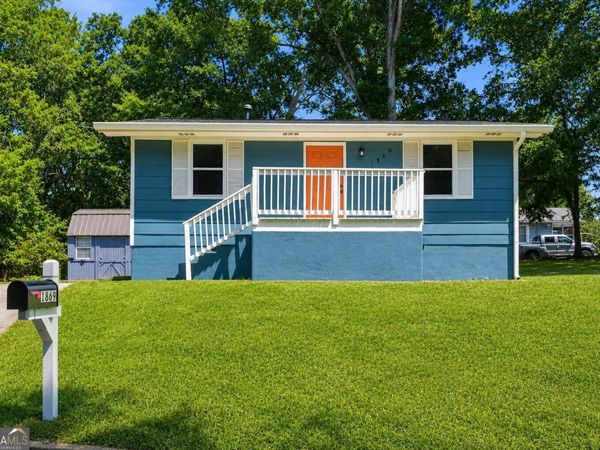 1869 Spring Avenue NW, Atlanta, GA 30318