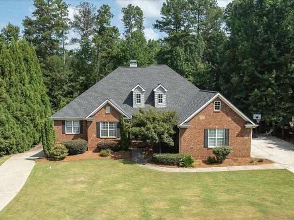 303 Vantage Drive, Jefferson, GA 30549
