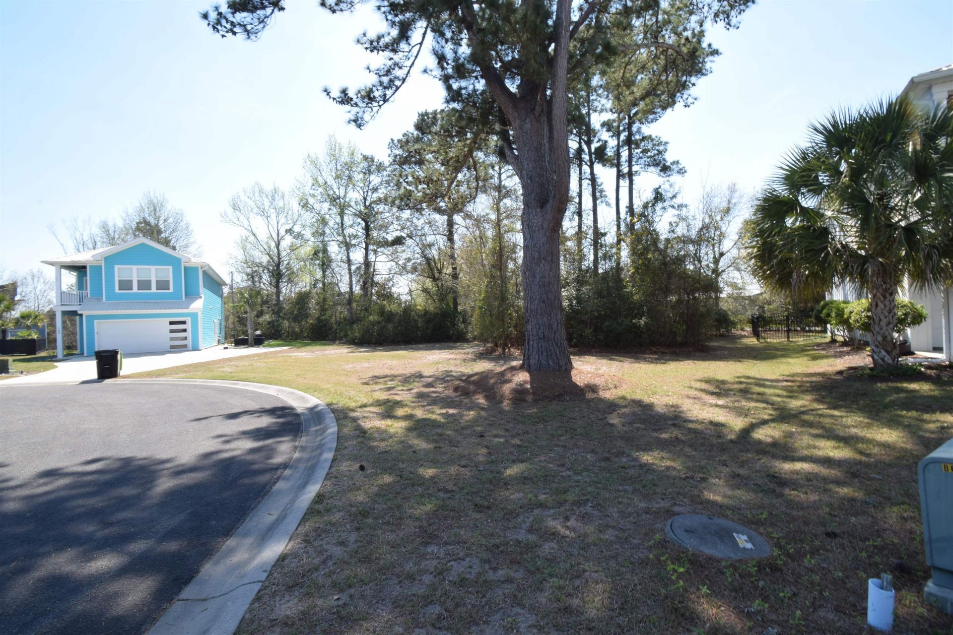 176 Lake Pointe Dr.  Photo 13