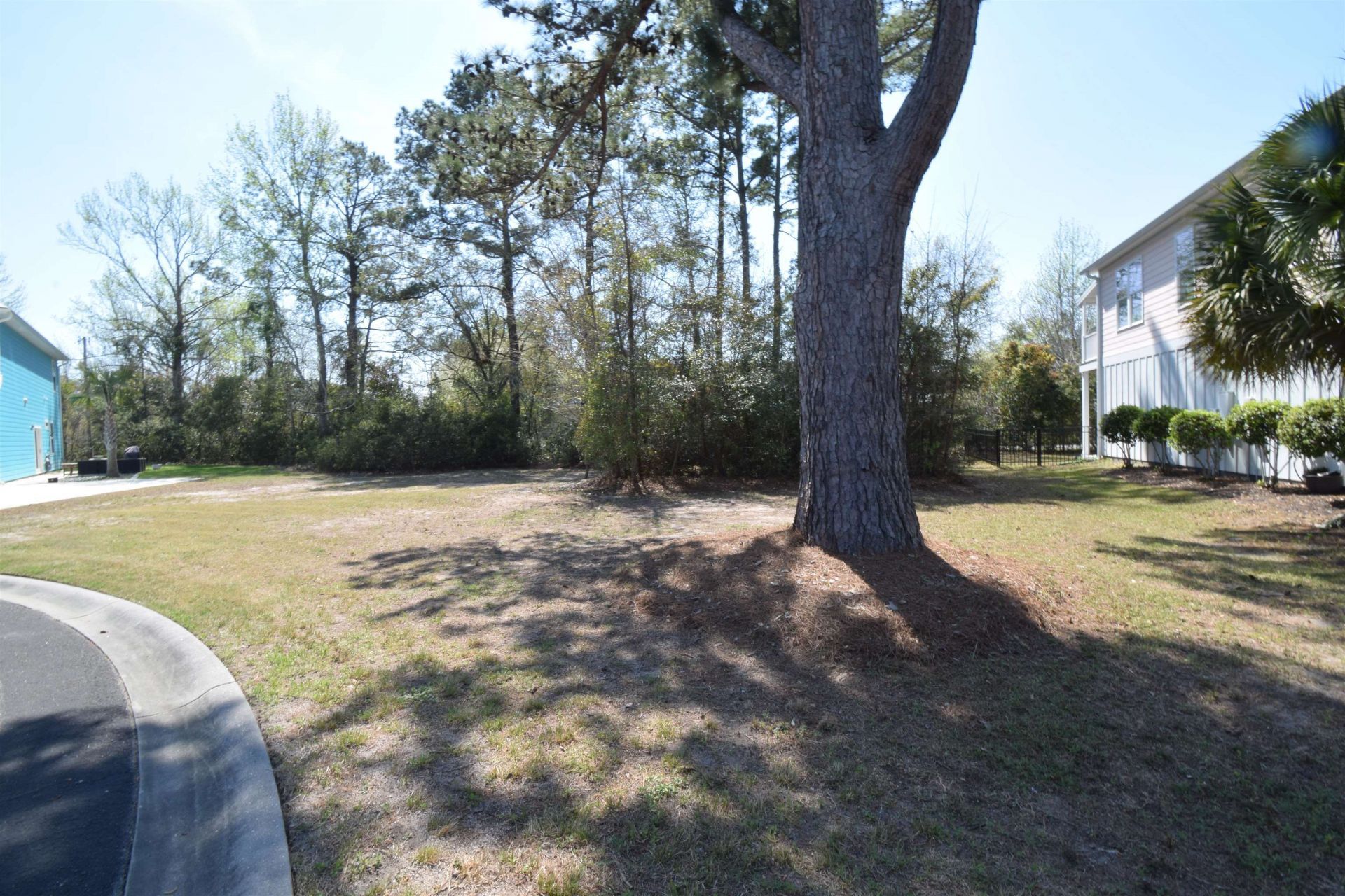 176 Lake Pointe Dr.  Photo 18