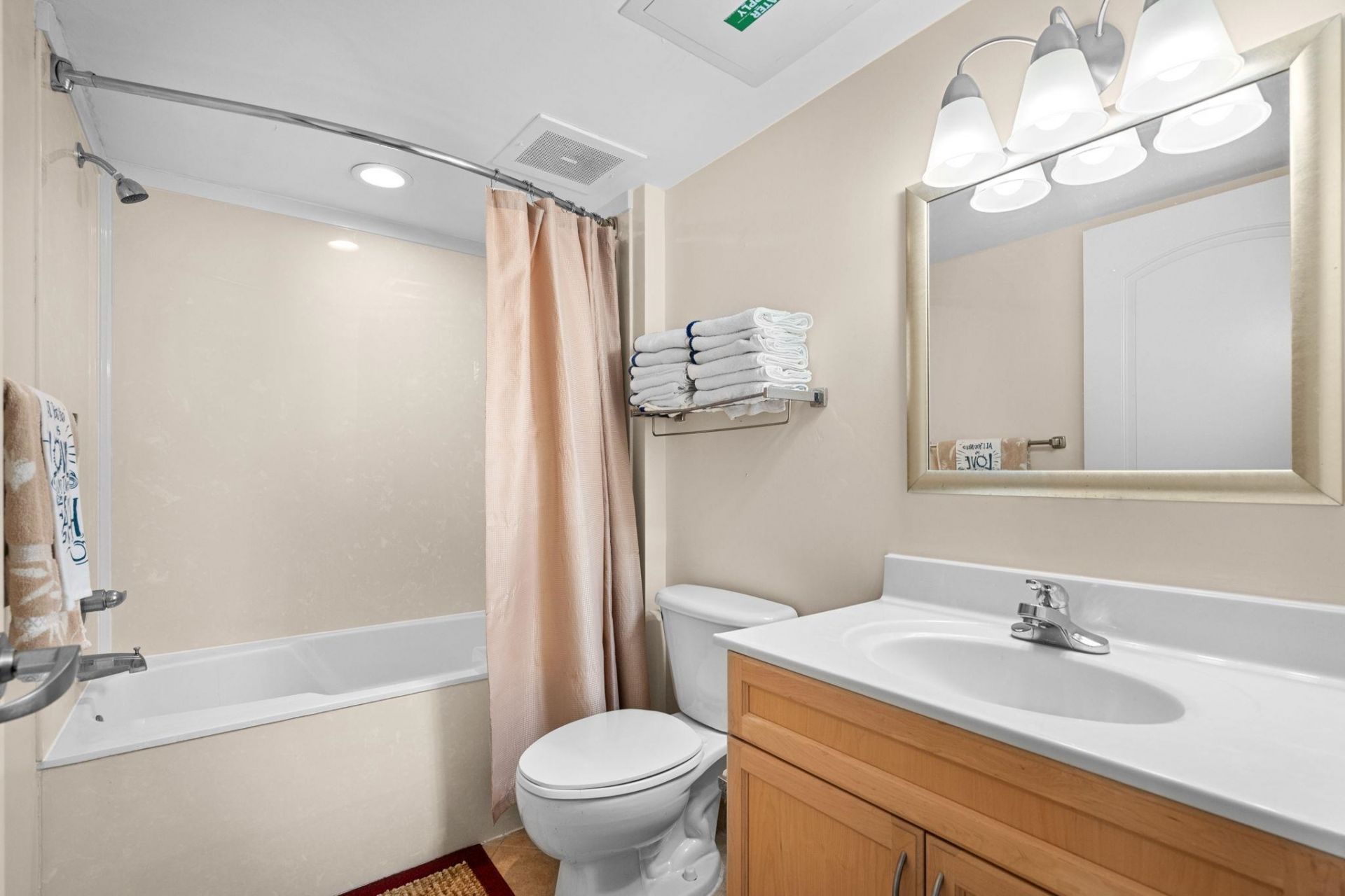 3601 N Ocean Blvd. Photo 23