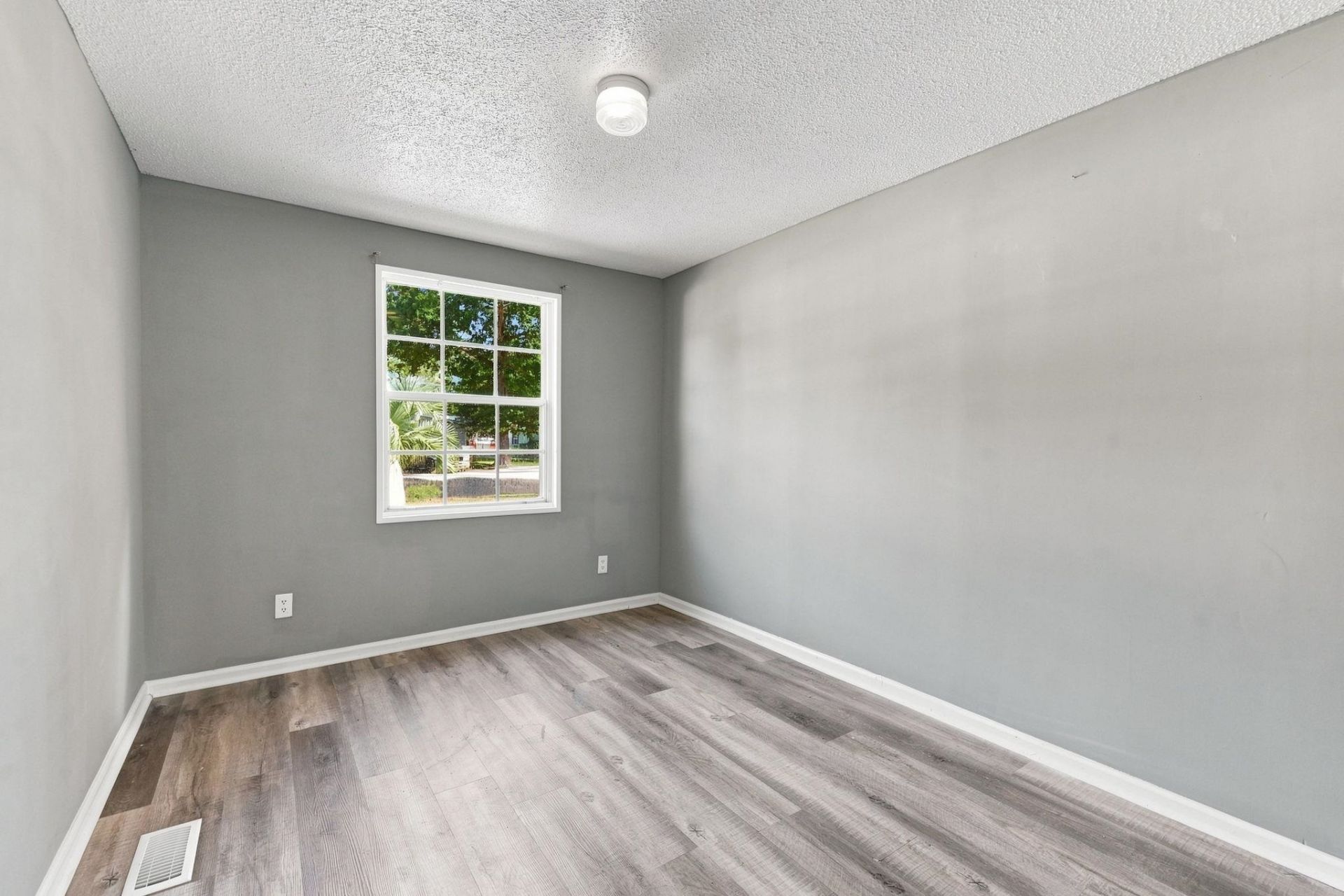1109 Timber Ridge Trail Photo 16