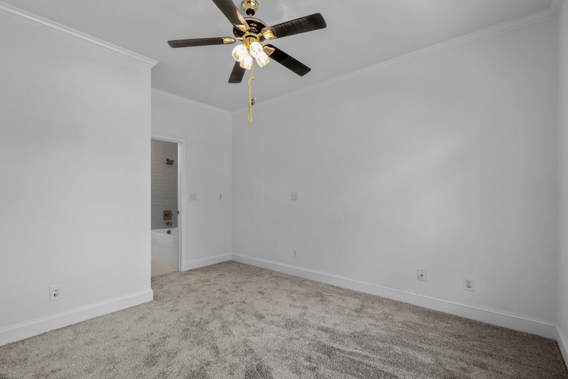 4907 Woodview Ln. Photo 44