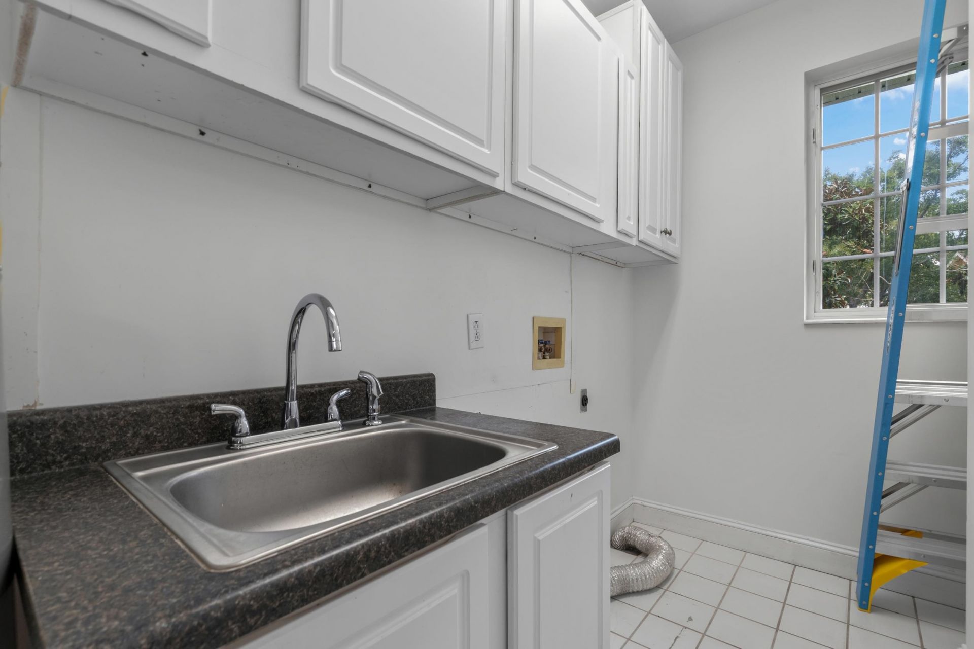 4907 Woodview Ln. Photo 54