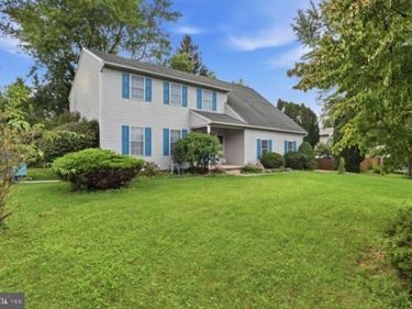2880 STILLMEADOW LANE, YORK, PA 17404