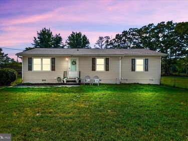 18588 SPARTA ROAD, MILFORD, VA 22514