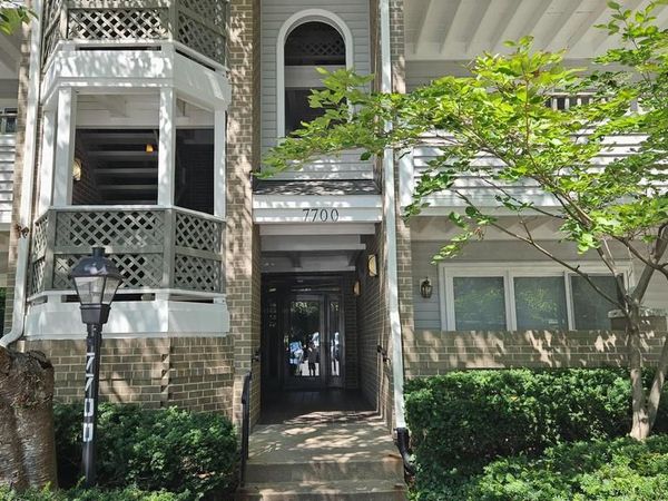 7700 LAFAYETTE FOREST DRIVE, Unit 22, ANNANDALE, VA 22003
