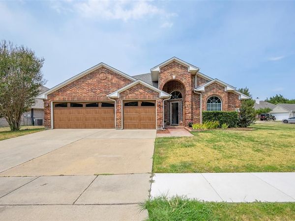 5804 Silver Sage Lane, Grand Prairie, TX 75052