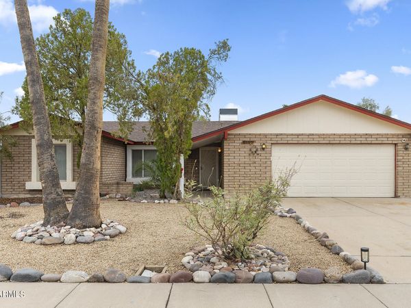 5107 W CORRINE Drive, Glendale, AZ 85304