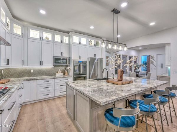 28638 N 68TH Drive, Peoria, AZ 85383