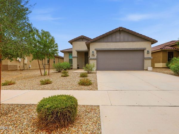 17545 W VILLA HERMOSA Lane, Surprise, AZ 85387