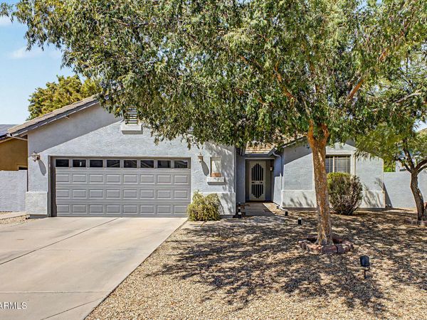 4304 E DEL RIO Street, Gilbert, AZ 85295