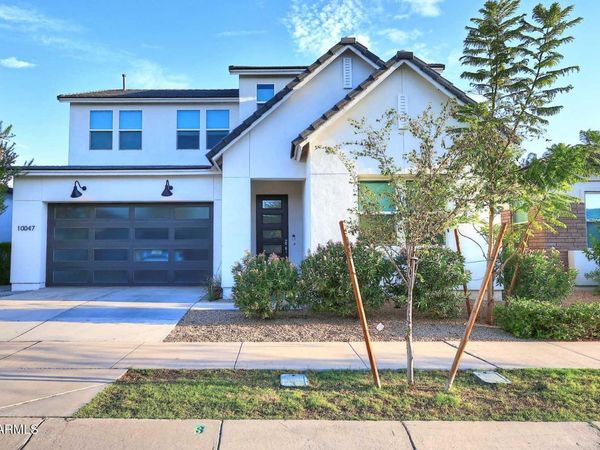 10047 E TOLEDO Avenue, Mesa, AZ 85212