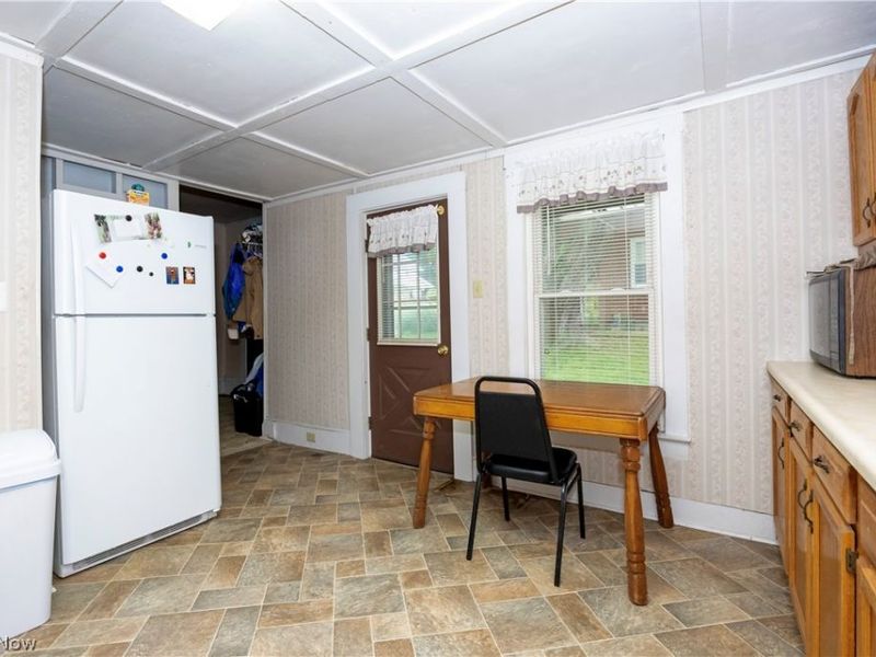 365 E Adams Street, Millersburg, OH 44654 Photo 12