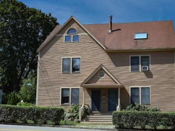 67 Lincoln St, Unit A, Manchester, MA 01944