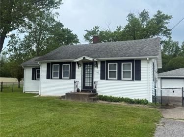 740 Alt Boulevard, Grand Island, NY 14072