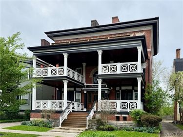 246 Bryant Street , Unit 2A, Buffalo, NY 14222