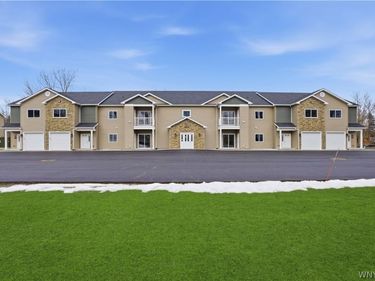 1130 Orchard Park Road , Buffalo, NY 14224