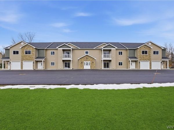 1130 Orchard Park Road , Buffalo, NY 14224