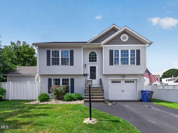 2513 Callahan Avenue, Watervliet, NY 12189