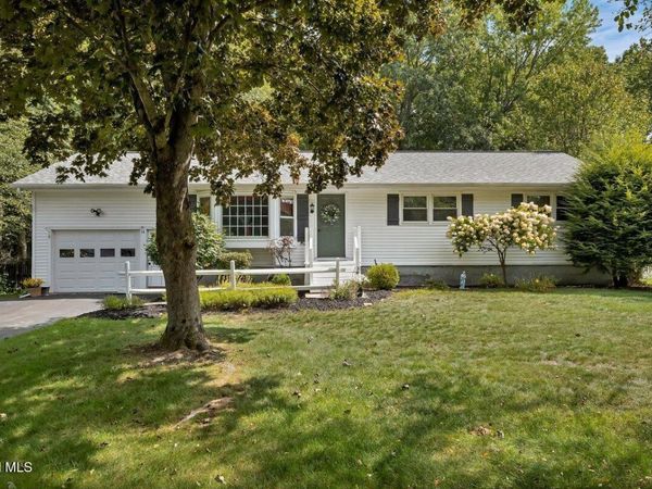 54 Patroon Place, Ballston Lake, NY 12019