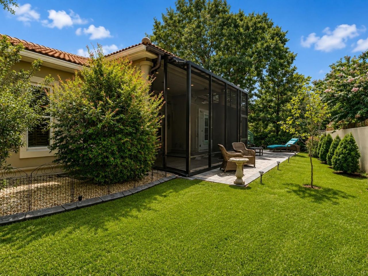 676 Esperia Ln. Photo 38