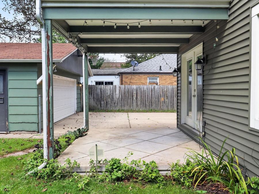 Property Image 44