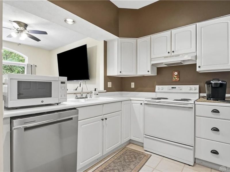 1157 Timbertrail Court, Centerville, OH 45458 Photo 14