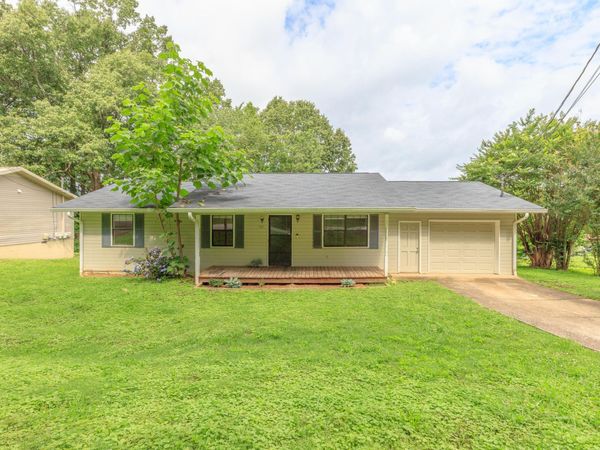 403 Missionary Avenue, Rossville, GA 30741
