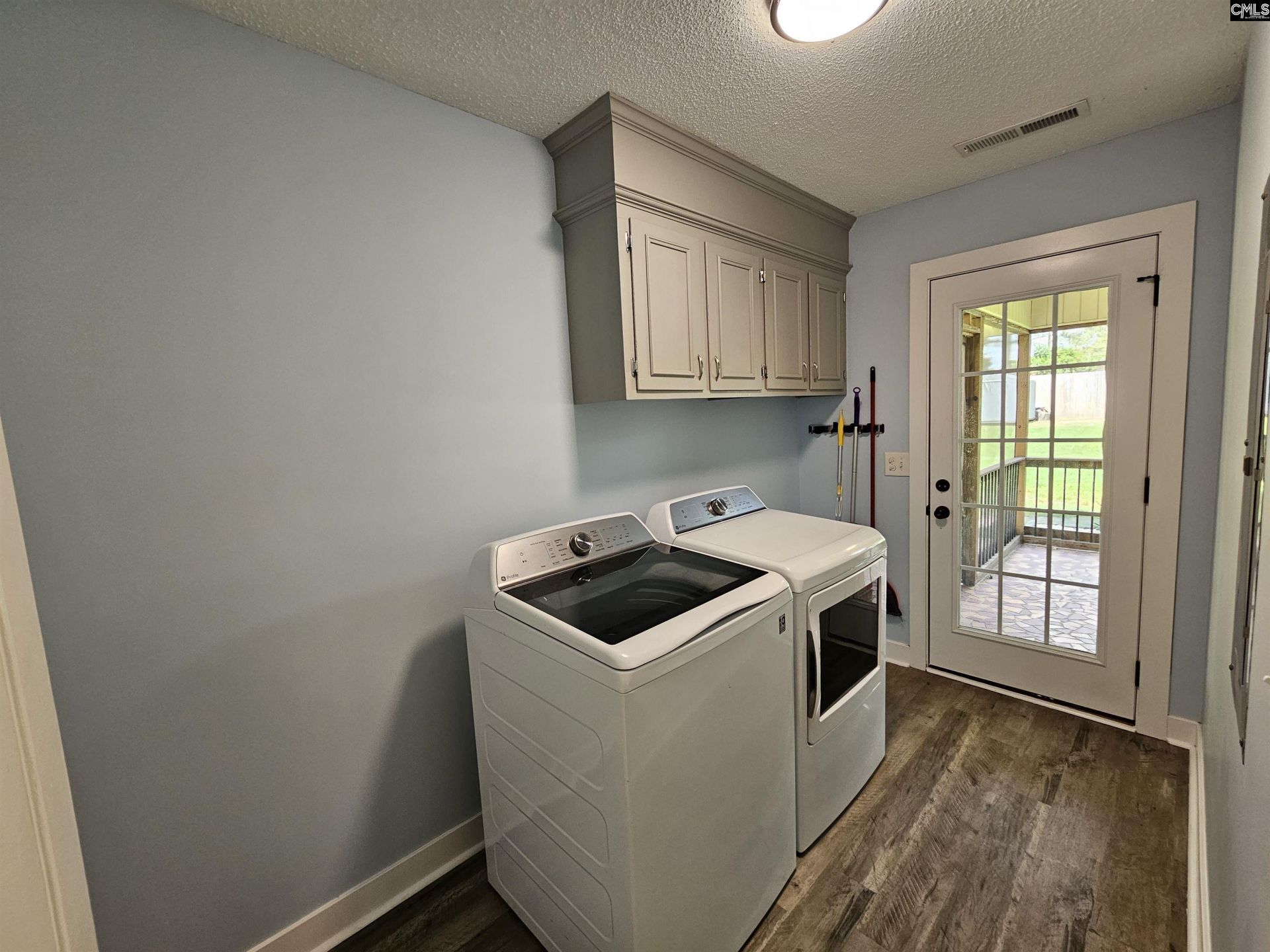 1035 Waterway Drive Photo 12