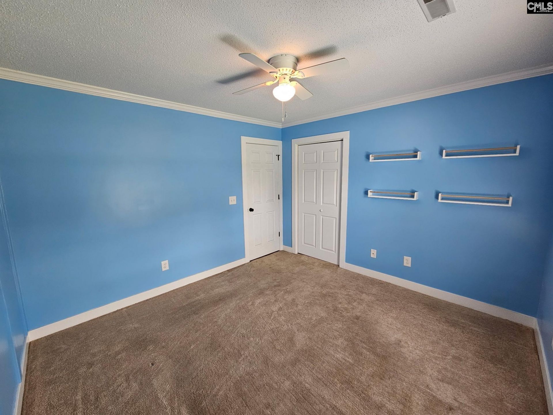 1035 Waterway Drive Photo 32