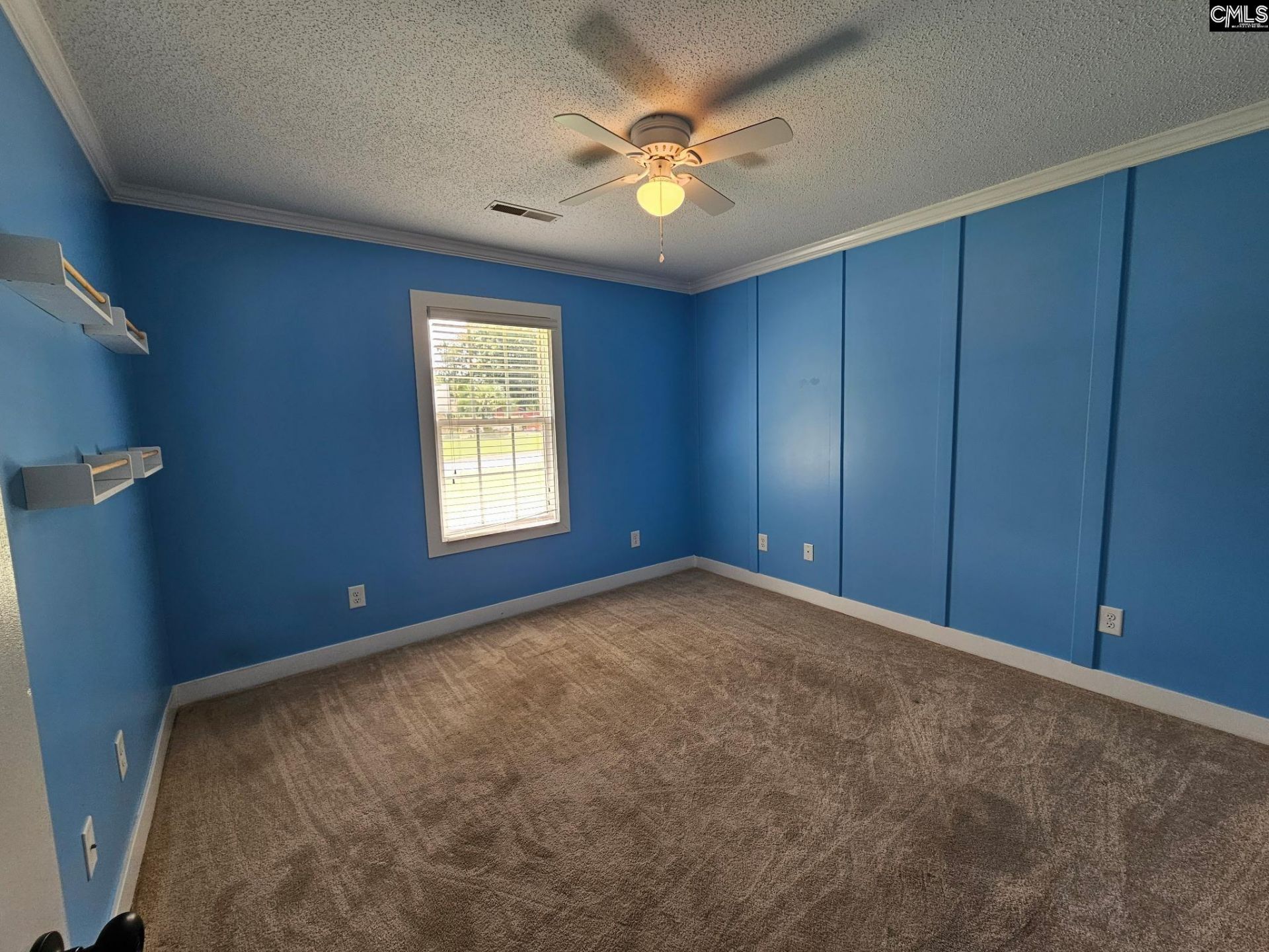 1035 Waterway Drive Photo 34