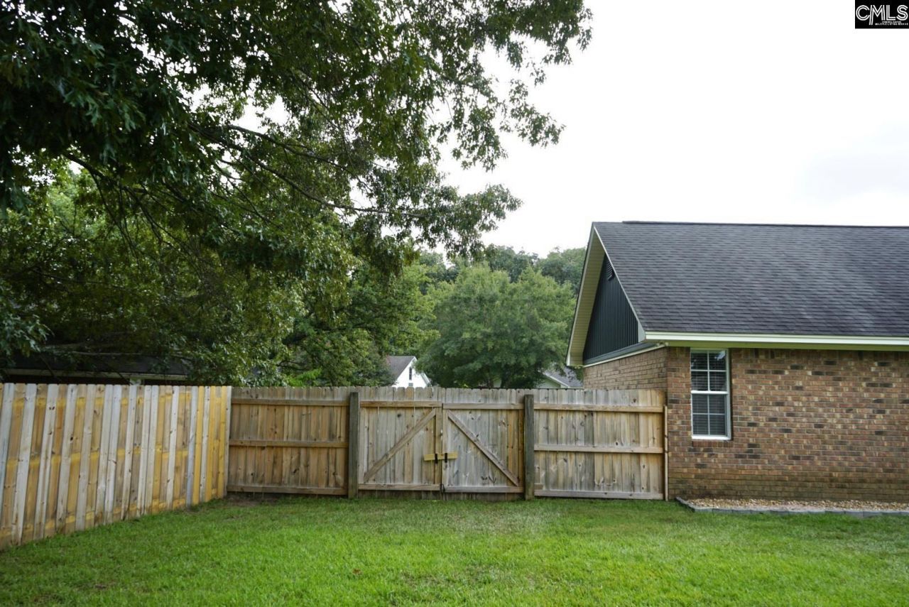 1035 Waterway Drive Photo 43
