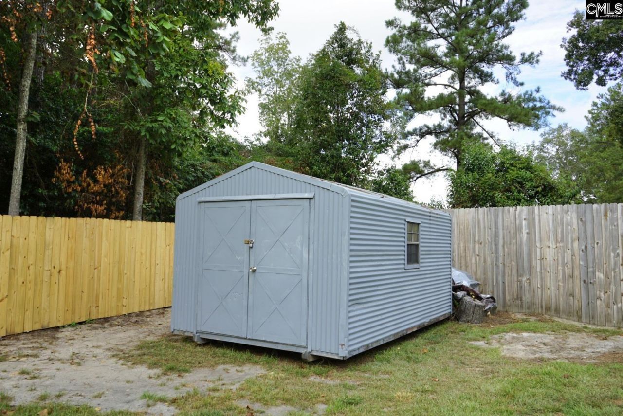 1035 Waterway Drive Photo 44
