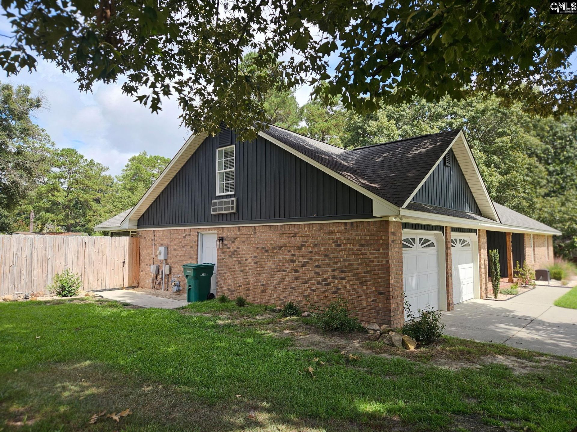 1035 Waterway Drive Photo 5