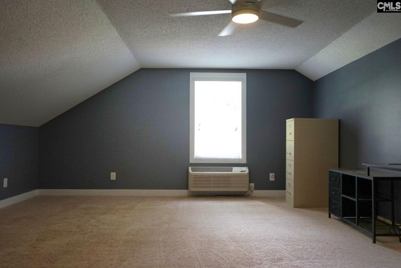 1035 Waterway Drive Photo 50